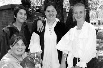 Shakespeare Players at Mayday Celebration 2007 - Willits, California - Click to see slideshow 